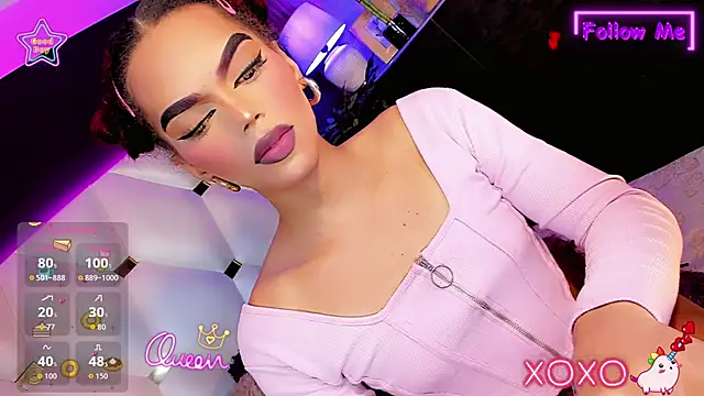 Diva Smith02 online show from May 2026 11:17:01 AM