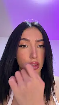 Maddy Jones online show from March 2026 02:30:02 AM