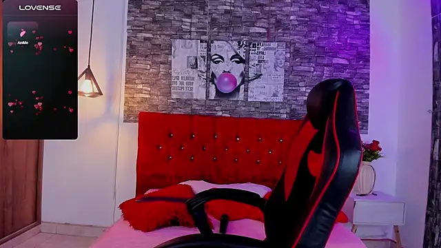 Emily sc online show from March 2025 01:29:01 PM