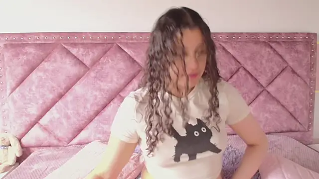 Charlotte  Miller online show from March 2025 12:04:02 PM