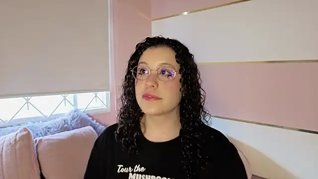 Charlotte  Miller online show from October 2025 11:39:01 AM