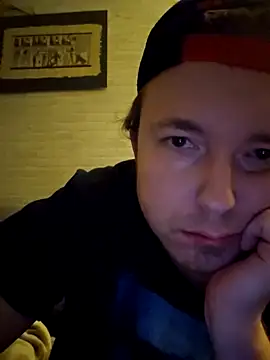 Lucieldark online show from January 2025 04:44:01 PM