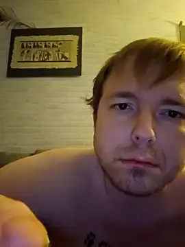 Lucieldark online show from January 2025 07:39:01 PM