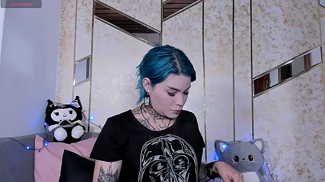 Snapshot of jinxv_nuss chatting on January 2025 11:38:02 AM jinxv nuss online show from January 2025 11:38:02 AM