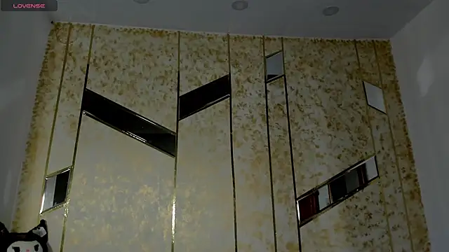 Snapshot of jinxv_nuss chatting on February 2025 11:02:01 AM jinxv nuss online show from February 2025 11:02:01 AM