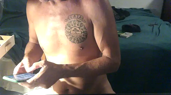 GoloZeusMax online show from February 2025 10:52:02 PM