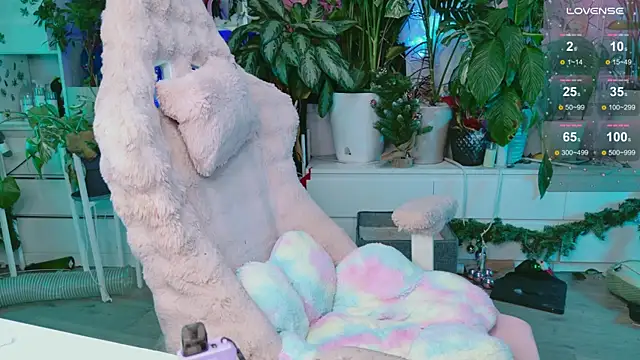 Snapshot of cutelittlepuff chatting on January 2026 05:56:01 AM cutelittlepuff online show from January 2026 05:56:01 AM