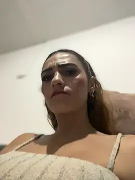 Samantha bigboobs online show from March 2025 11:49:01 PM