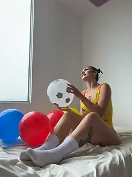 Samantha bigboobs online show from July 2026 04:44:02 PM