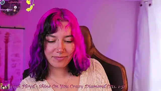 Snapshot of _zephyr_ chatting on September 2025 05:18:01 PM zephyr online show from September 2025 05:18:01 PM