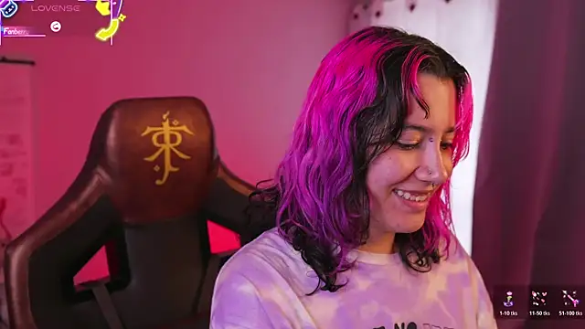 Snapshot of _zephyr_ chatting on December 2025 02:13:02 PM zephyr online show from December 2025 02:13:02 PM