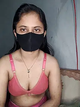 Hot Nila online show from March 2025 02:04:02 AM