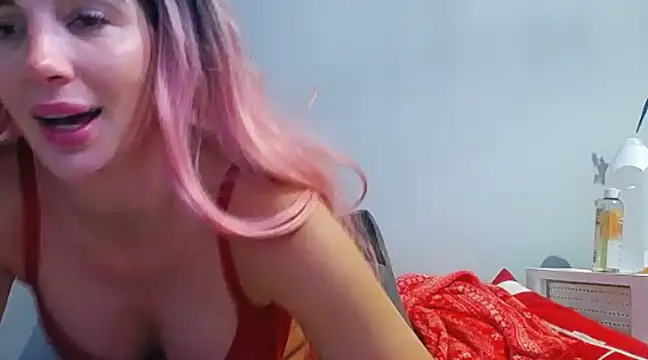 Snapshot of LeaHotxx chatting on January 2025 07:21:02 PM LeaHotxx online show from January 2025 07:21:02 PM