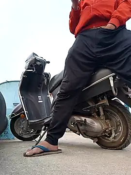 Snapshot of aryan_8051 chatting on January 2025 10:38:01 AM aryan 8051 online show from January 2025 10:38:01 AM