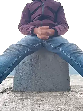 Snapshot of aryan_8051 chatting on January 2025 11:56:02 AM aryan 8051 online show from January 2025 11:56:02 AM