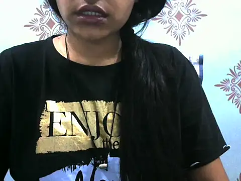 Snapshot of Misha_Sweett chatting on May 2026 02:00:01 PM Misha Sweett online show from May 2026 02:00:01 PM