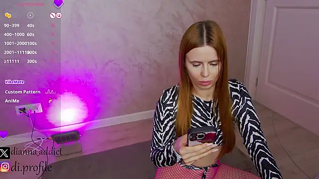 uhlala   online show from February 2025 08:12:02 AM