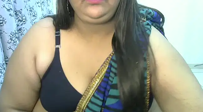 Snapshot of Jenny_lovee chatting on February 2025 03:27:01 PM Jenny lovee online show from February 2025 03:27:01 PM