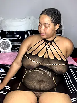 sexytinashe21 online show from December 2025 07:41:02 PM