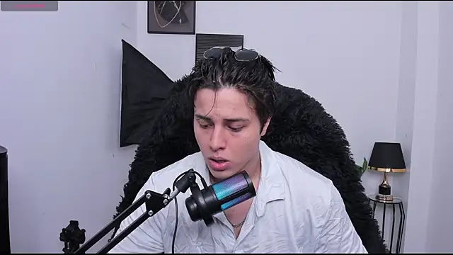 Thom Ohtani online show from March 2025 12:21:02 AM