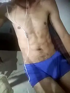 Snapshot of MagrinhoSaradoo chatting on February 2025 04:00:02 PM MagrinhoSaradoo online show from February 2025 04:00:02 PM