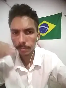 Snapshot of MagrinhoSaradoo chatting on February 2025 08:31:02 AM MagrinhoSaradoo online show from February 2025 08:31:02 AM