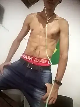 Snapshot of MagrinhoSaradoo chatting on March 2025 01:47:02 AM MagrinhoSaradoo online show from March 2025 01:47:02 AM