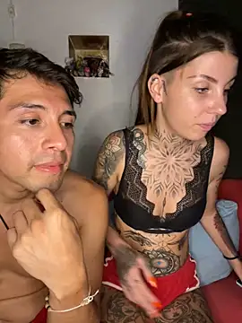 Snapshot of Izy_cute_ chatting on March 2025 12:15:02 AM Izy cute online show from March 2025 12:15:02 AM