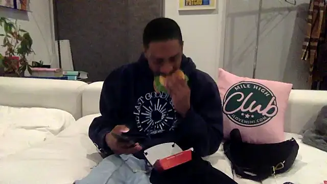 mileshighclub420 online show from January 2025 01:49:01 AM