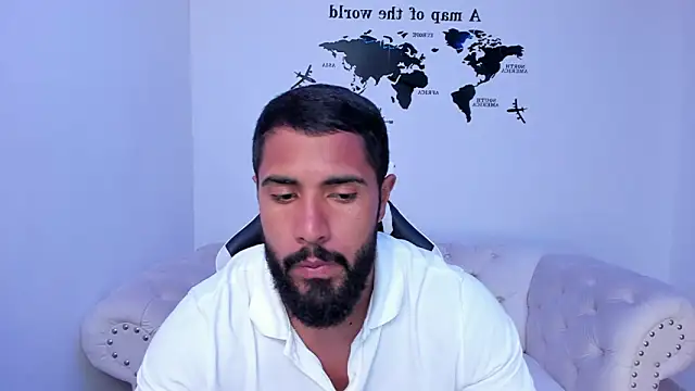 Santiago huntt online show from October 2025 02:09:02 AM