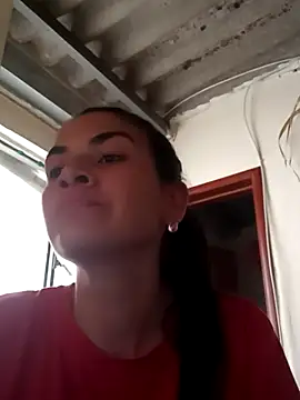 blue and whithe online show from April 2026 07:33:01 PM