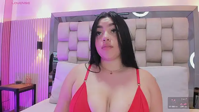 Snapshot of ashlyn_parker chatting on March 2025 07:36:01 PM ashlyn parker online show from March 2025 07:36:01 PM