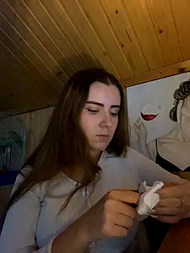 mewKate online show from September 2025 04:28:02 PM