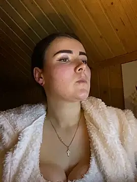 mewKate online show from March 2026 06:11:02 PM