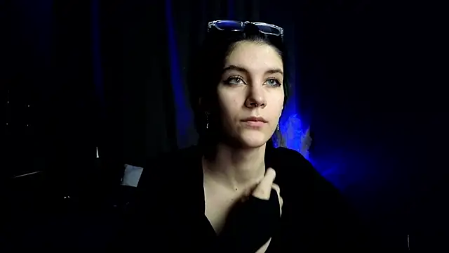 Hyeon Jin online show from March 2025 02:10:02 PM