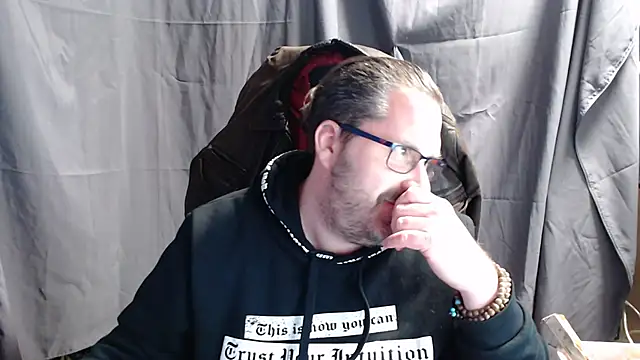 Streamlove77 online show from February 2025 04:10:01 PM