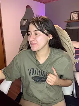 Camila pinkk online show from February 2025 11:01:01 PM