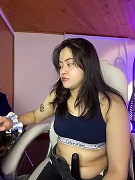 Camila pinkk online show from May 2026 01:41:01 PM