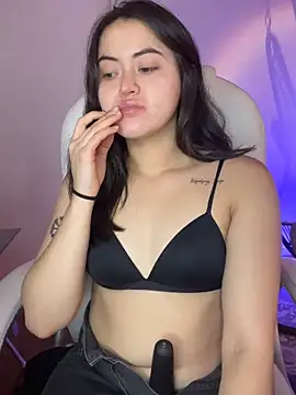 Camila pinkk online show from May 2026 01:40:01 PM