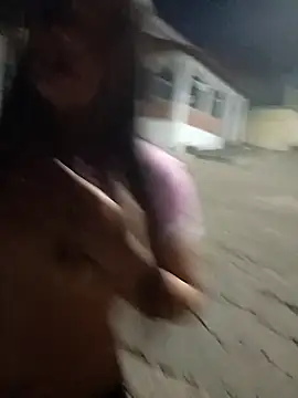 Snapshot of the_queen_of_street chatting on January 2025 04:23:02 AM the queen of street online show from January 2025 04:23:02 AM