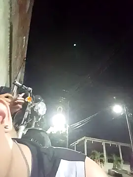 Snapshot of the_queen_of_street chatting on January 2025 02:06:01 AM the queen of street online show from January 2025 02:06:01 AM