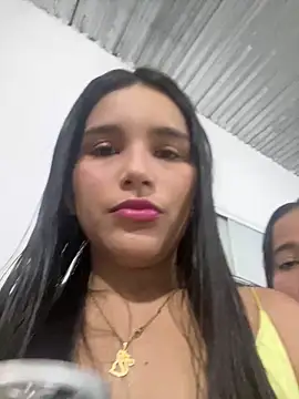 Snapshot of the_queen_of_street chatting on February 2025 02:26:02 AM the queen of street online show from February 2025 02:26:02 AM