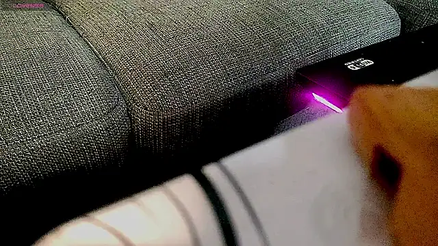 wawarruis online show from September 2025 03:44:01 PM