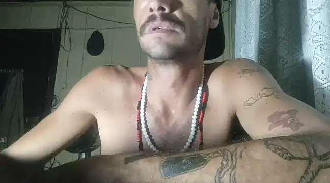 Snapshot of KaleuSC chatting on January 2025 01:27:01 AM KaleuSC online show from January 2025 01:27:01 AM