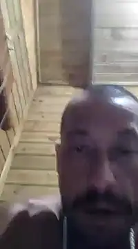 Snapshot of KaleuSC chatting on January 2025 05:40:01 AM KaleuSC online show from January 2025 05:40:01 AM