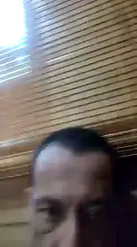 Snapshot of KaleuSC chatting on February 2025 11:40:02 AM KaleuSC online show from February 2025 11:40:02 AM