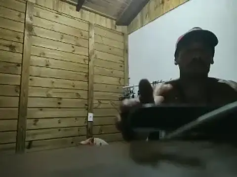 Snapshot of KaleuSC chatting on February 2025 03:01:01 AM KaleuSC online show from February 2025 03:01:01 AM