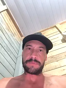 Snapshot of KaleuSC chatting on February 2026 02:01:02 PM KaleuSC online show from February 2026 02:01:02 PM