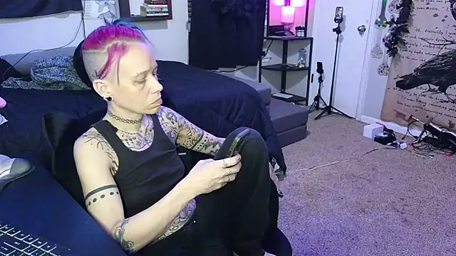 trashbrat online show from January 2026 07:10:02 AM