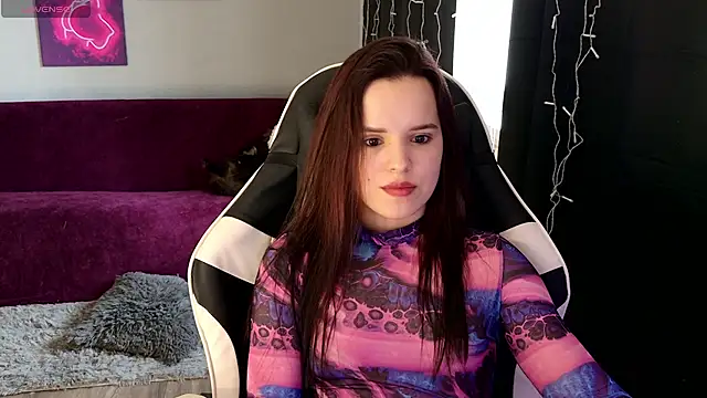 Snapshot of Harleen_Moore chatting on May 2026 04:53:02 AM Harleen Moore online show from May 2026 04:53:02 AM